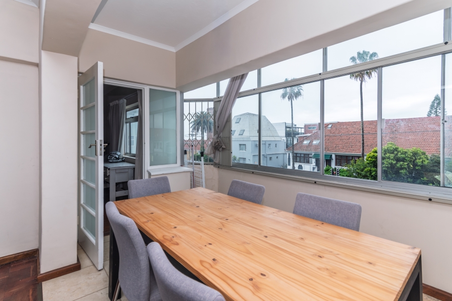 To Let 3 Bedroom Property for Rent in Green Point Western Cape